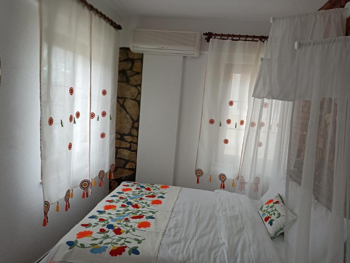 Adahan Bozcaada Otel Exterior photo